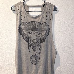 Light brown, elephant, loose shirt